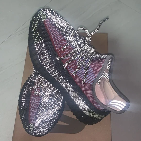 Adidas Yeezy Boost 350 V2 Yecheil (Reflective)